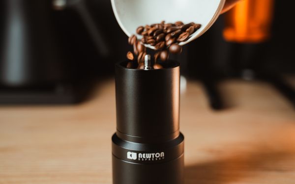 USB Hybrid Coffee Grinder - Newton Espresso