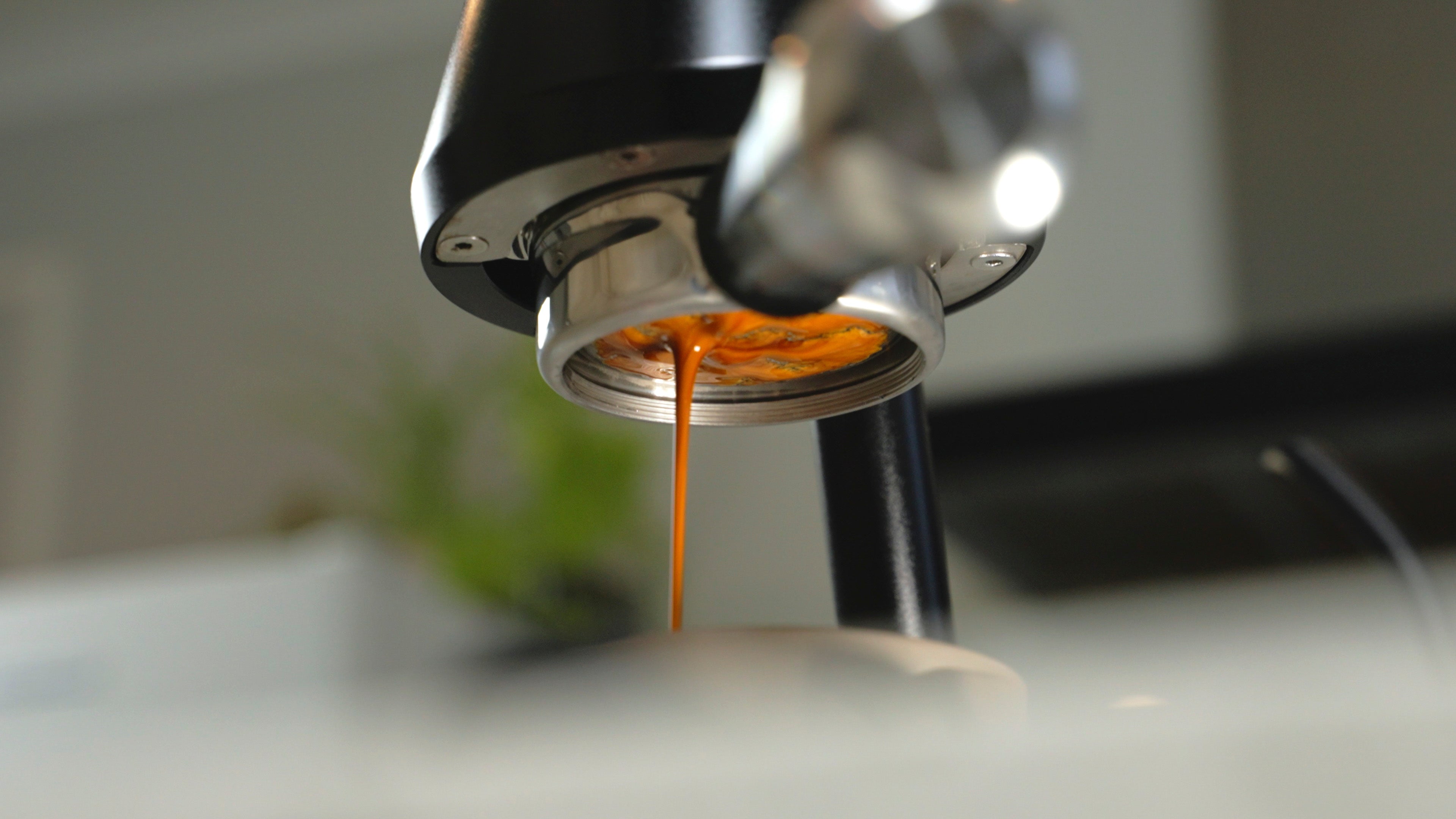 Extracting the Best Espresso with the BRUA - Newton Espresso